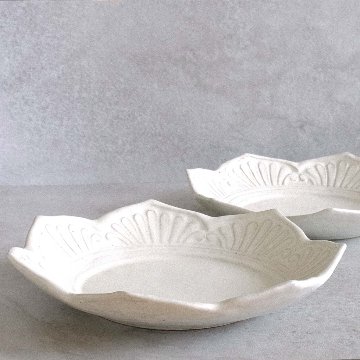 貝文花形鉢の画像