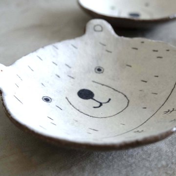 くま小皿（赤土）の画像