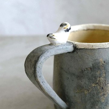 じょうろの植木鉢の画像