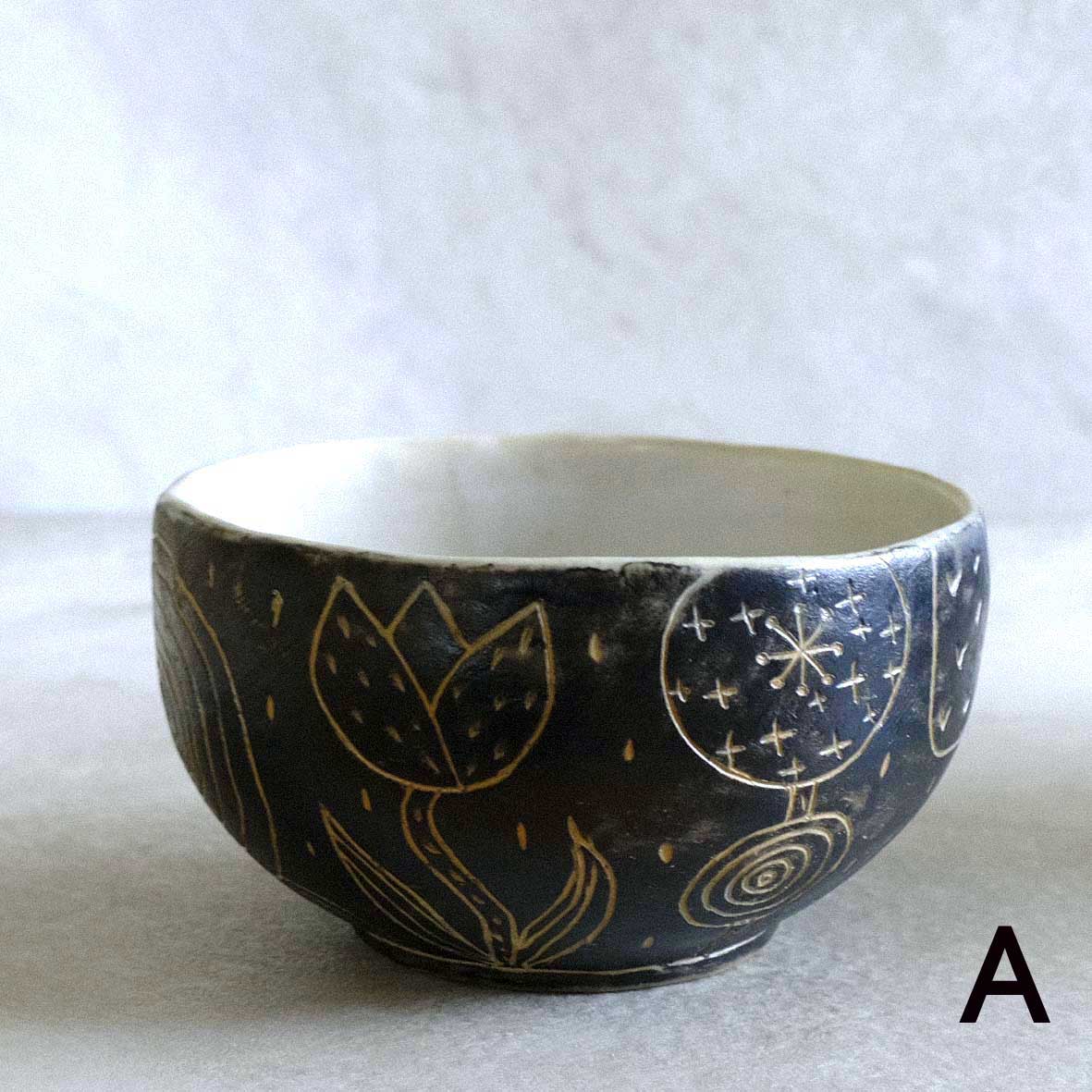 線刻ボウルの画像