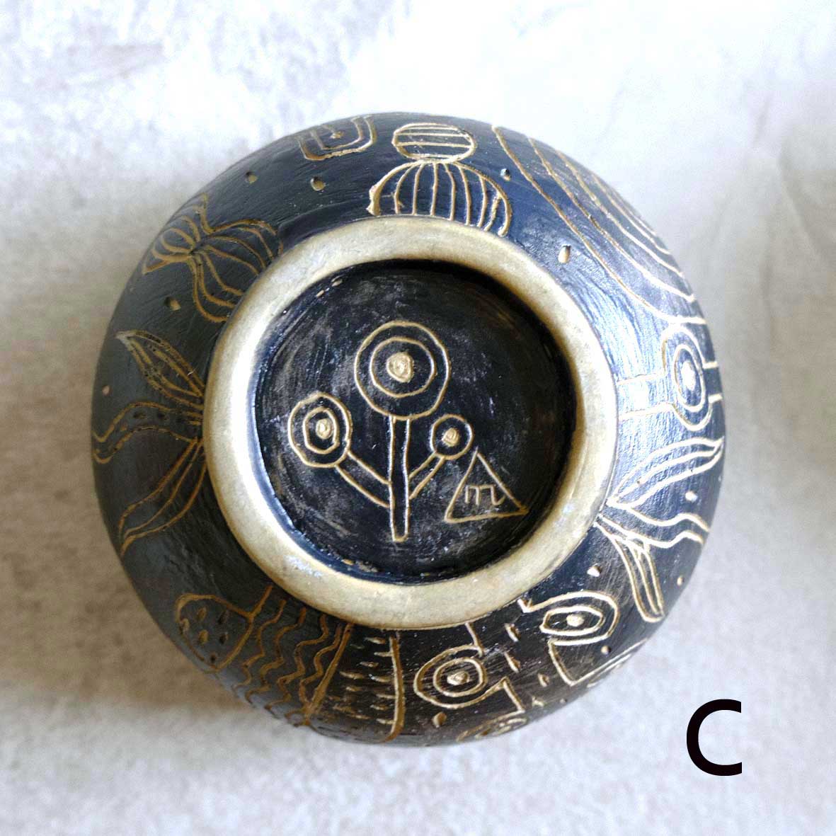 線刻ボウルの画像