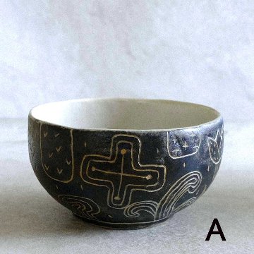 線刻ボウルの画像