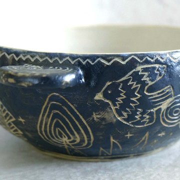 線刻丸鉢の画像