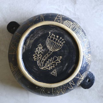 線刻丸鉢の画像