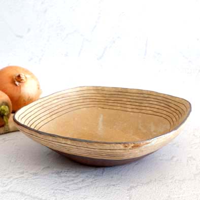 ゆるい鉢の画像