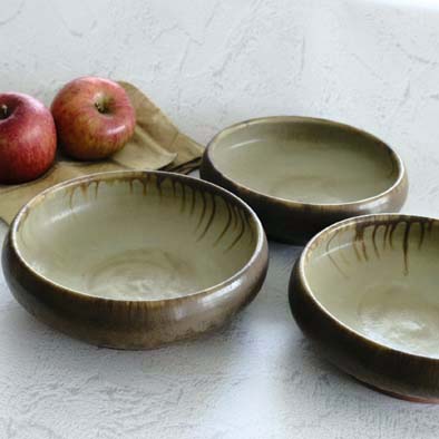 丸浅鉢（L)の画像