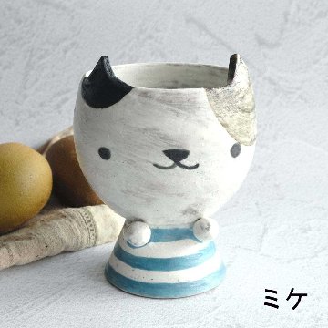 立体カップの画像