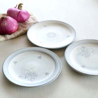 中皿（ﾚﾓﾝﾓﾁｰﾌ）の画像