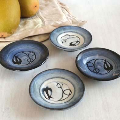 豆皿（ツバメ）の画像