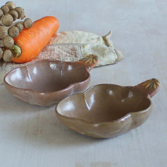 花形小皿の画像