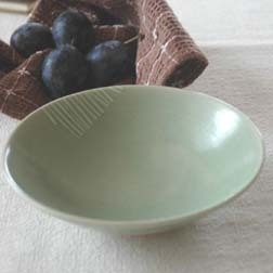 グリーン深小皿の画像