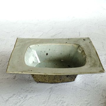 四方リム鉢の画像