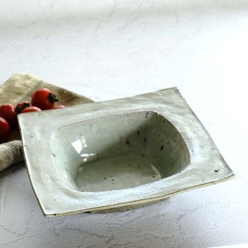 四方リム鉢の画像