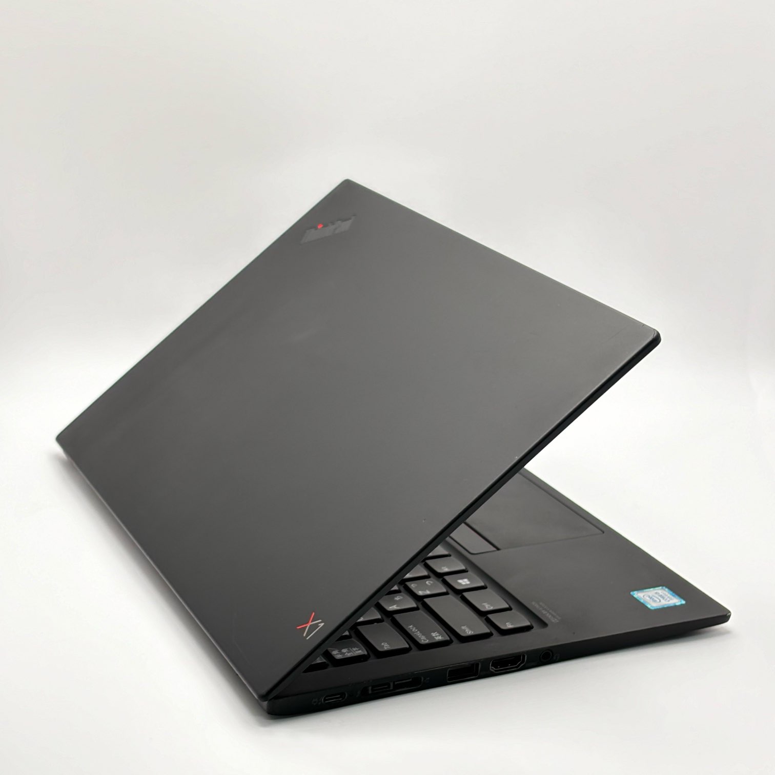 Lenovo ThinkPad X1 Carbon 7th 【i5-8265U(1.6GHz)/8GB/256GB SSD/Windows 10Pro】の画像