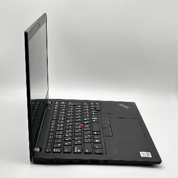 Lenovo ThinkPad X13 Gen1 【i5-10210U(1.60GHz)/8GB/256GB SSD/Windows 11 Pro】の画像