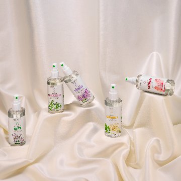 エッセンス・ブルガリア  オーガニック  ホワイトローズ　２５０ｍｌ食品品質の画像
