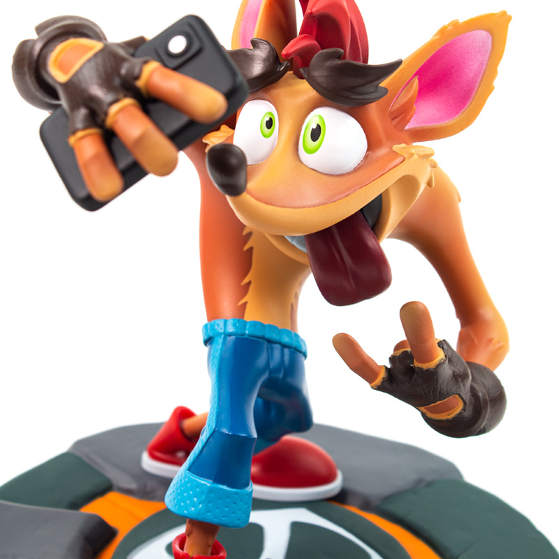 Crash Bandicoot 7 inch Figure画像