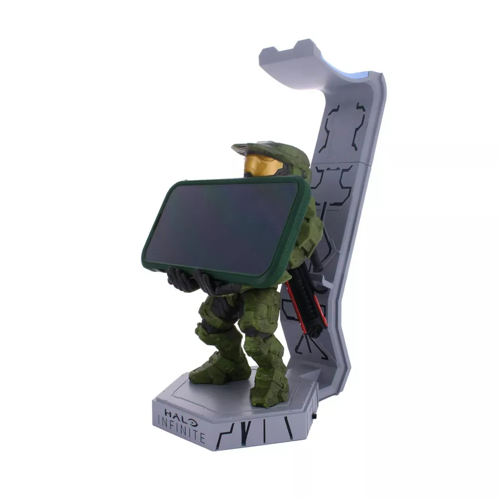 Halo Infinite Deluxe Master Chief Phone and Controller Stand画像