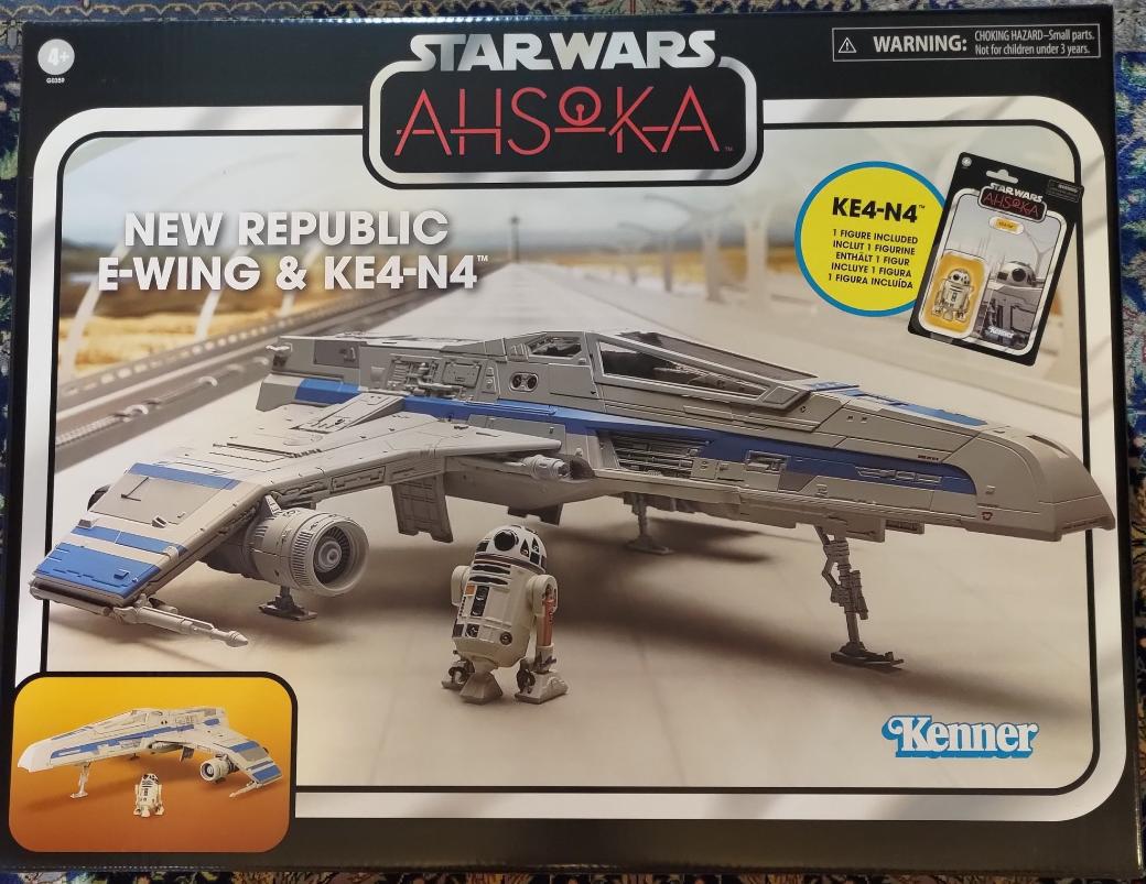 Star Wars TVC New Republic E-Wing and KE4-N4 3 3/4-Inch Action Figureの画像