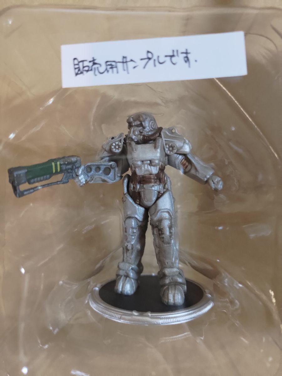Fallout T-60 パワーアーマー ミニフィギュアの画像