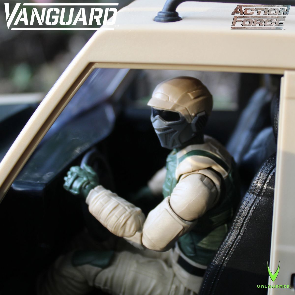 Valaverse Vanguard Vehicle Desert Tan 1/12 Scaleの画像