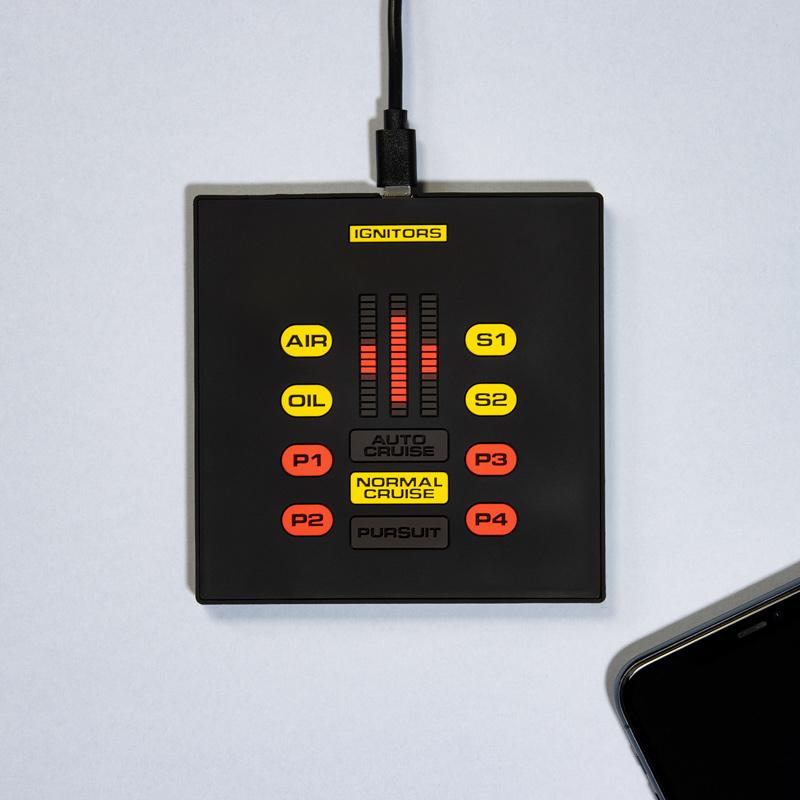 Knight Rider Wireless Charging Mat画像