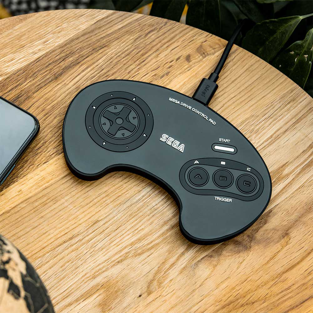 SEGA Mega Drive Hand Controller Wireless Charging Matの画像