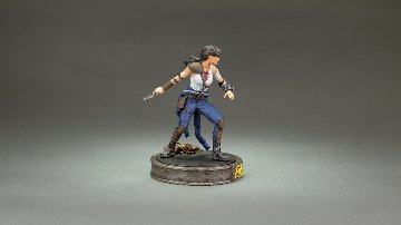 Fallout ルーシーフィギュアの画像