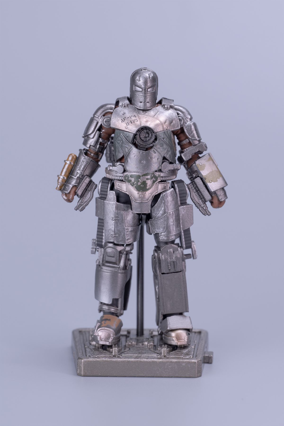 4インチ アイアンマン MK1の画像