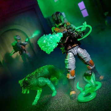 【限定】G.I. Joe Classified Series Ghost Viper & D.I.R.E. (Dread-Inducing Responsive Energy) Beasts(170)の画像