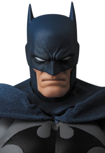 MAFEX BATMAN HUSHの画像