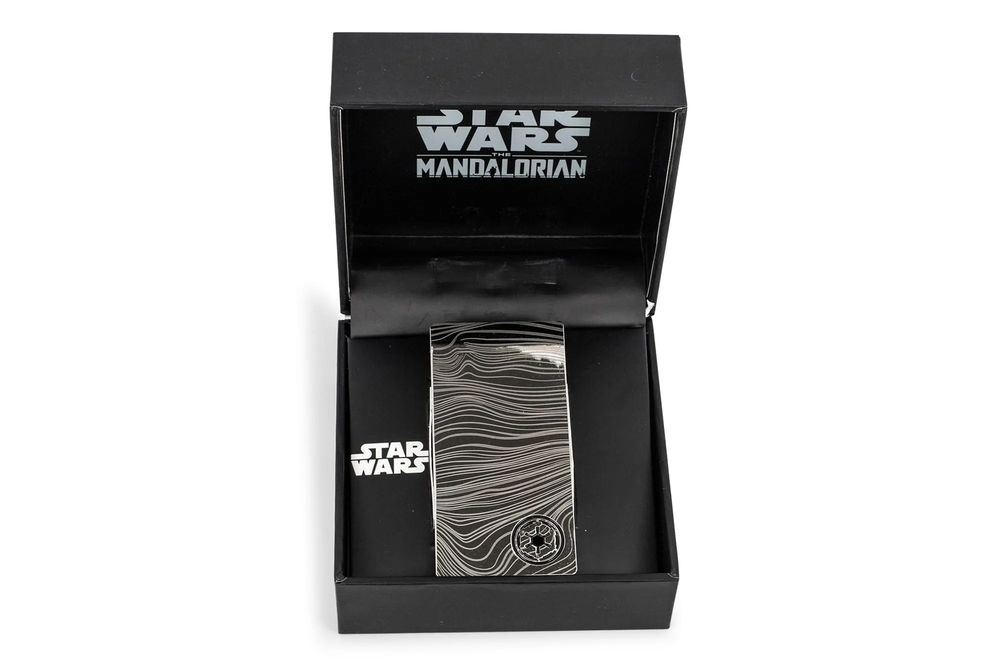 スター・ウォーズ マンダロリアン ベスカークレジット マグネット レプリカピンの画像