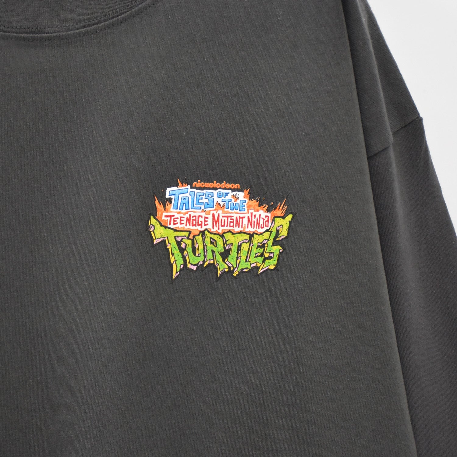 ミュータント タートルズ IT'S TURTLE TIME! ロングTシャツの画像