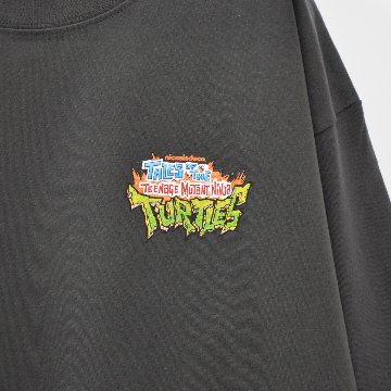 ミュータント タートルズ IT'S TURTLE TIME! ロングTシャツの画像