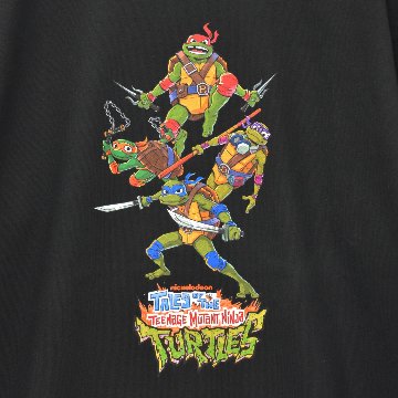 ミュータント タートルズ 集合 Ｔシャツの画像