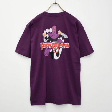 ミュータント タートルズ FOOT STINKS Tシャツの画像