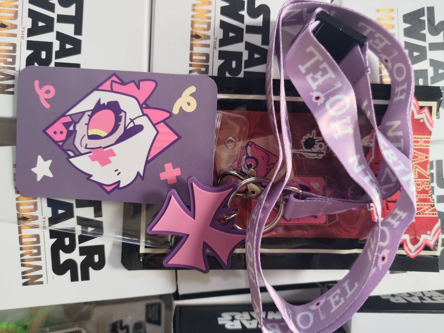 Hazbin Hotel ハズビンホテル デフォルメキャラクター ネックストラップ ランダム商品の画像