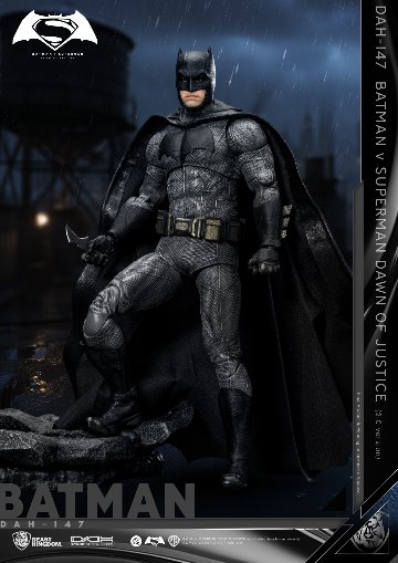 Beast Kingdom DAH-147 バットマン vs スーパーマン ジャスティスの誕生 バットマン 2.0 1:9 Scale アクションフィギュアの画像