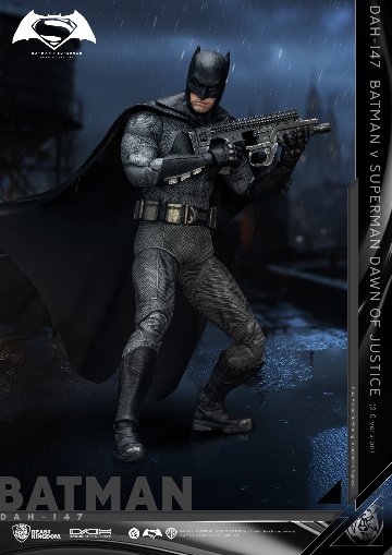 Beast Kingdom DAH-147 バットマン vs スーパーマン ジャスティスの誕生 バットマン 2.0 1:9 Scale アクションフィギュアの画像