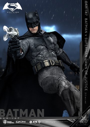 Beast Kingdom DAH-147 バットマン vs スーパーマン ジャスティスの誕生 バットマン 2.0 1:9 Scale アクションフィギュアの画像