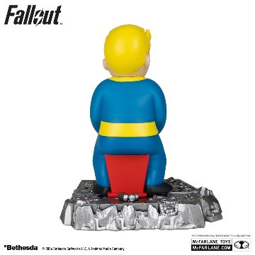 McFarlane Fallout TV Series Demolition Expert 5-inch Posed Figureの画像