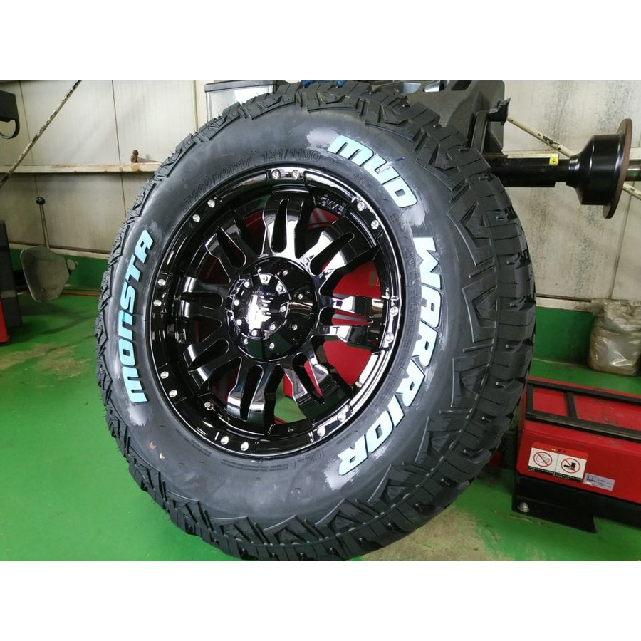 プラド ハイラックス FJ H3 タイヤホイールセット 17インチ Balano MONSTA マッドテレン 265/65R17 265/70R17の画像