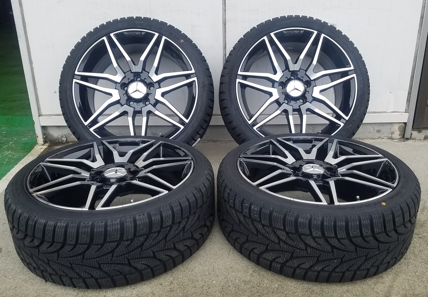 ベンツ Cクラス W204 Aクラス W176 Bクラス W246 スタッドレスタイヤホイールセット 18インチ SAILUN WSTX 225/40R18の画像