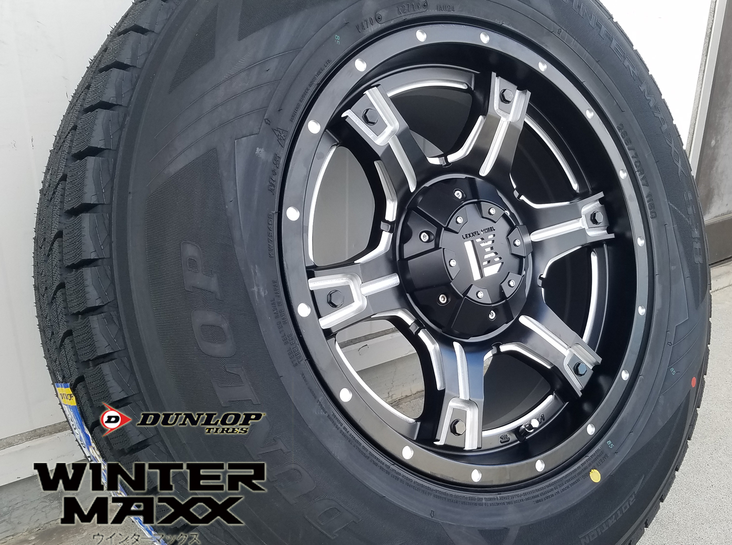 JL JK ラングラー スタッドレスタイヤホイールセット 17インチ OutLaw アウトロー ダンロップ SJ8+ 275/65R17 265/70R17の画像