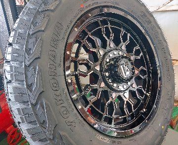 JEEP ラングラー JK JL エクスプローラー 17インチ LEXXEL PreDator プレデター ヨコハマ ジオランダー X-AT 265/70R17 265/65R17 285/70R17の画像