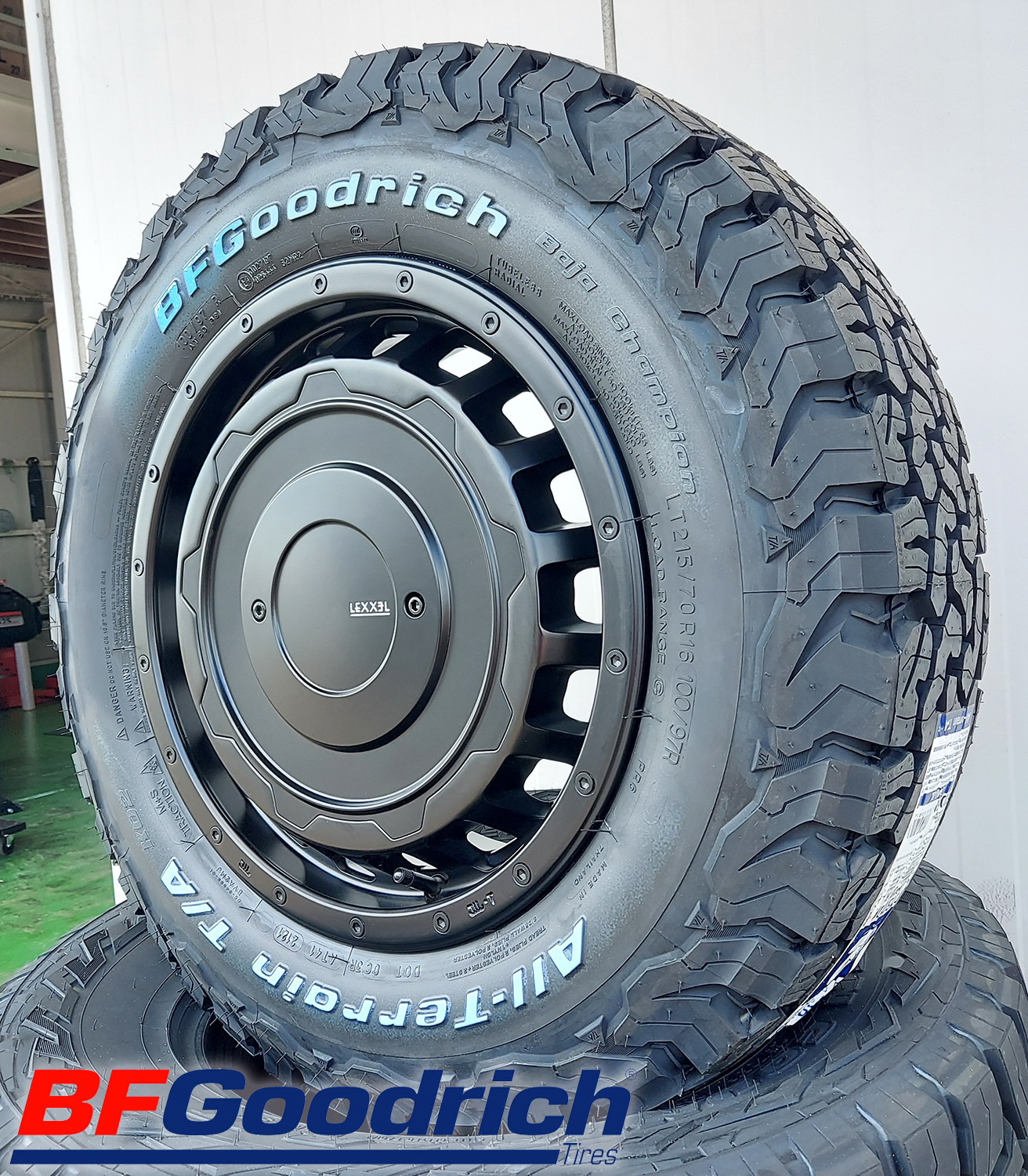 ヤリスクロス CX3 フォレスター SG/SH XV タイヤホイールセット 16インチ SwaGGer  BF Goodrich ALLTERRAIN KO2 215/70R16 225/70R16の画像