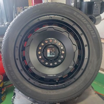 プリウスα VOXY セレナ  LEXXEL SwaGGer 当社特選タイヤ 205/60R16 タイヤホイール 16インチの画像