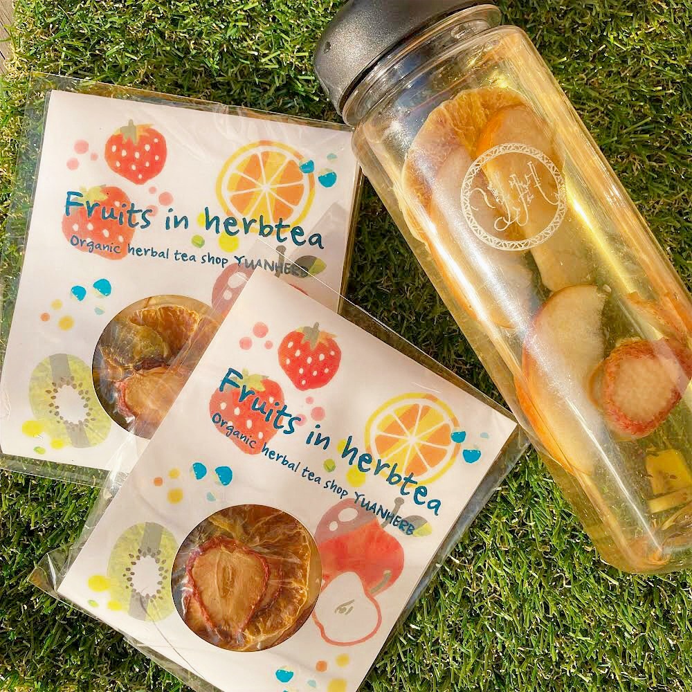 ５１０　fruits in herbteaの画像